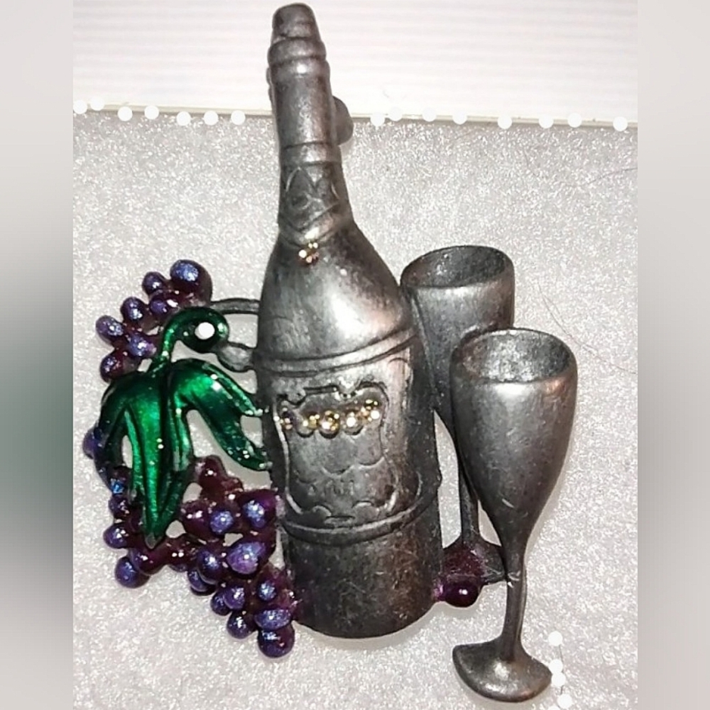 OAJC Stamped Wine Bottle Grapes Pewter Brooch